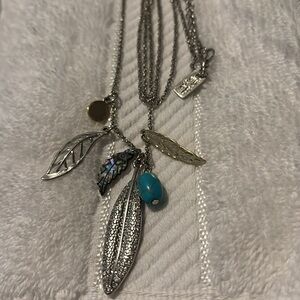 🟣American Eagle Turquoise Feather Necklace Vintage